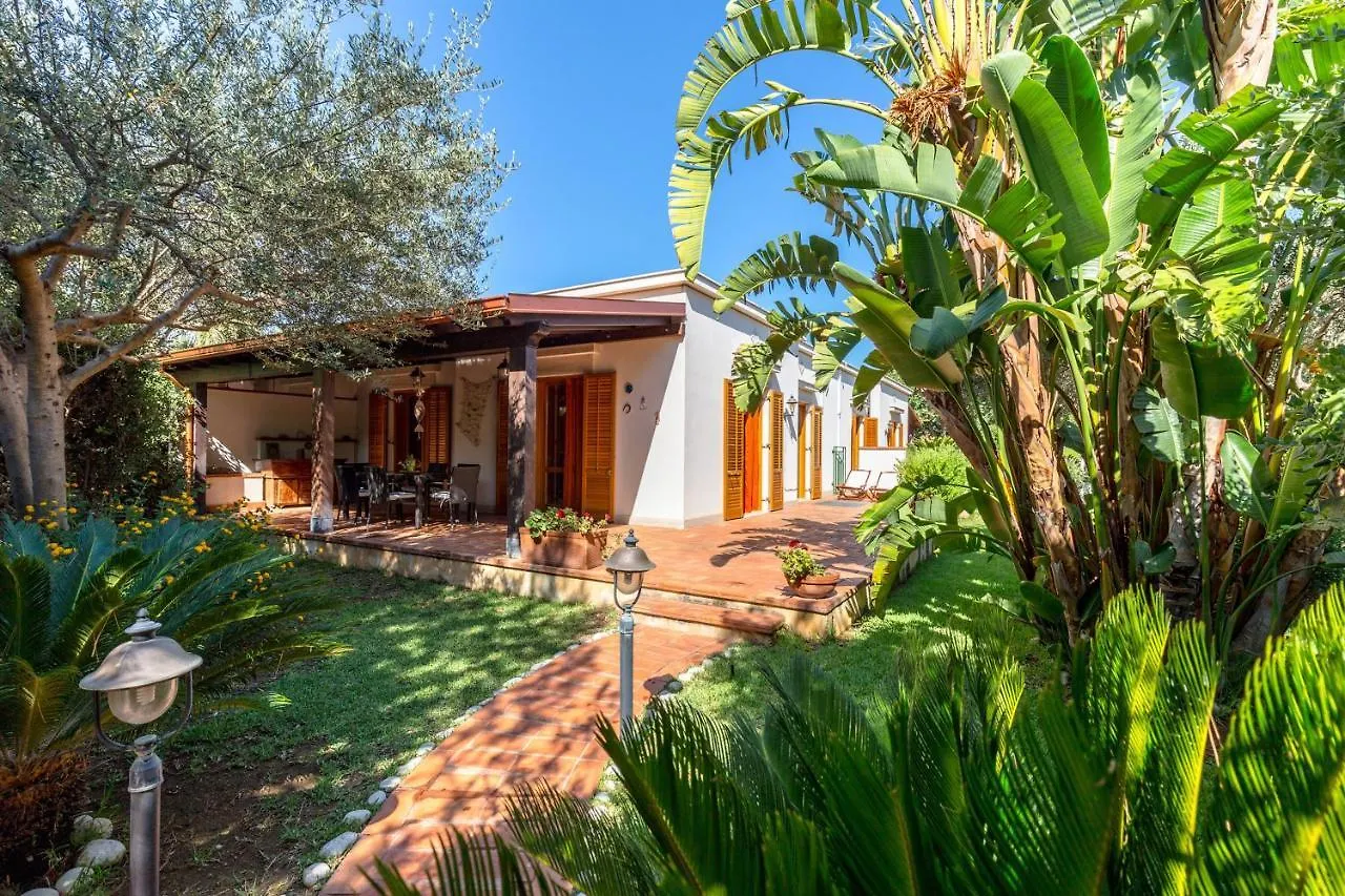 Villetta Cala Rossa Terrasini Villa